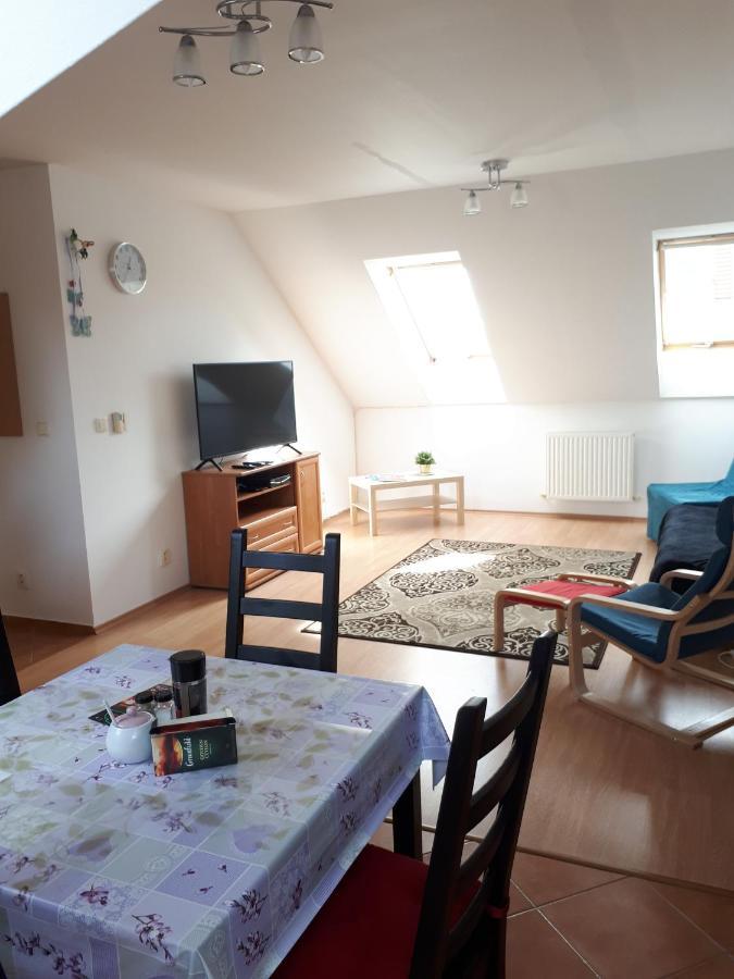 Apartment Biely Kostol Exterior foto